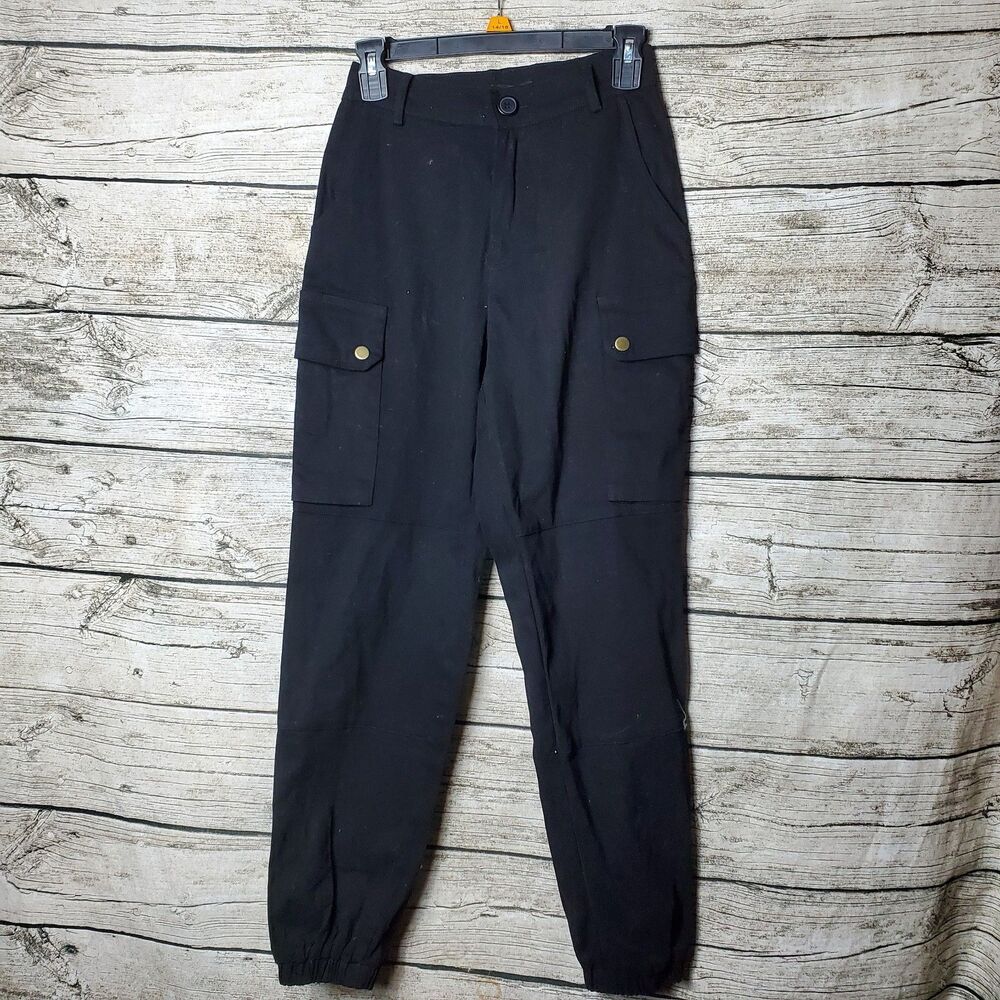 Fashion Nova Black Cargo Chic Pants Size Small NWT